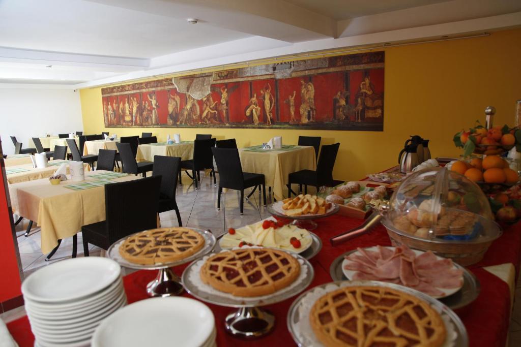 Diana Inn Accommodations Pompei Exterior foto